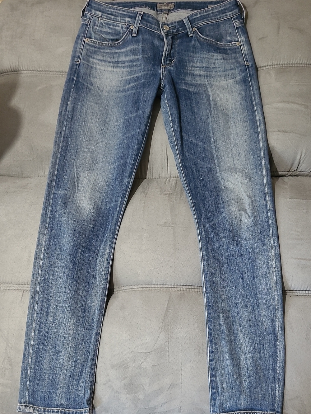 Agolde Chloe Skinny Low Rise Size 27 Medium Wash Jeans